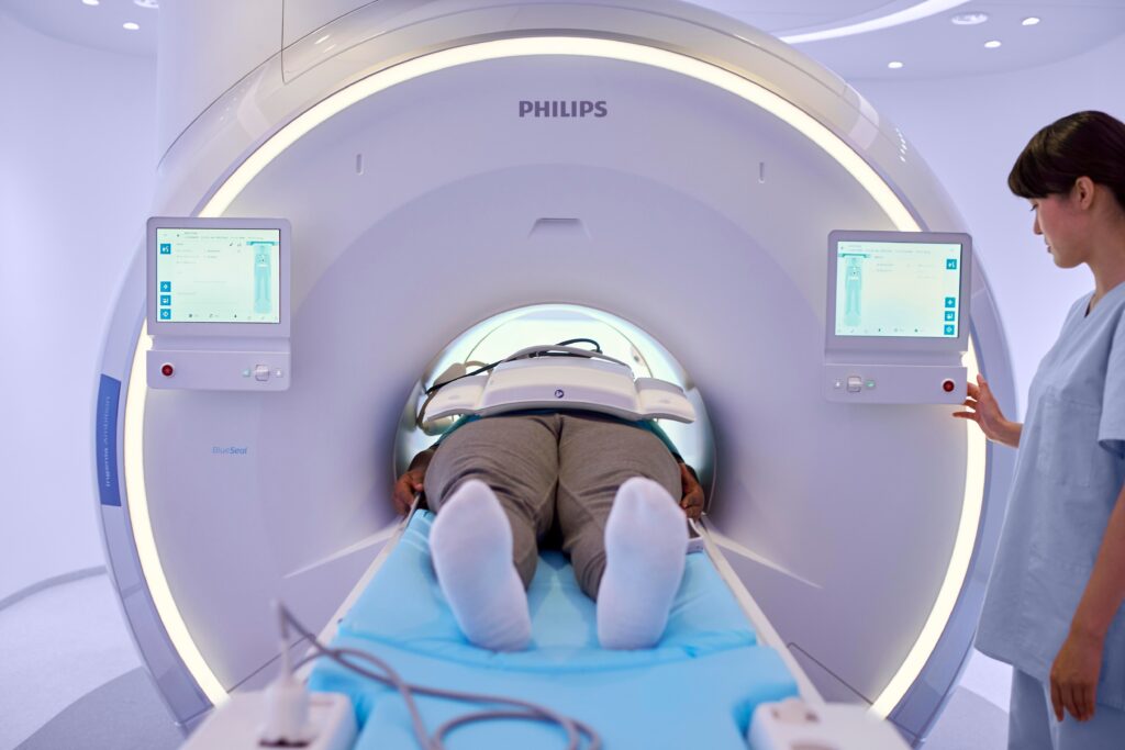 Pioneering Hospitals Take Steps Towards Decarbonizing Health Care 