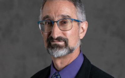 Mark Alson Receives Thorwarth Award for Radiology Leadership